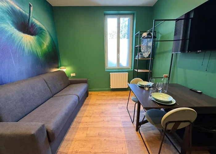 Apple - Lyon Appartement Vénissieux